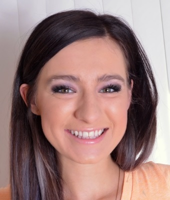 Avery Moon videos