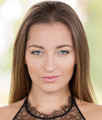 Dani Daniels videos