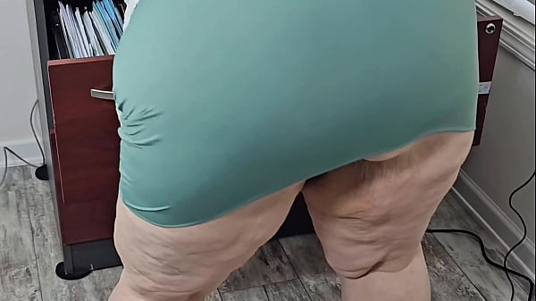 Big ass Pawg Milf ride black cock and swallow – cum in mouth, big load