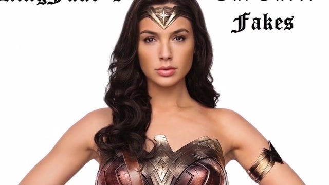 Gal Gadot KingFake SlideShow