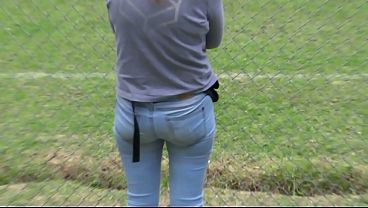 I pull down my stepmother’s jeans to jerk off and cum several times on her big ass