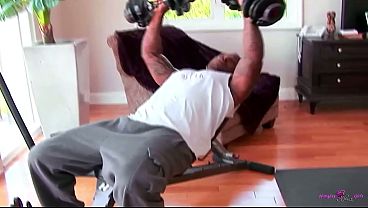 The workout gets interrupted by the BBW black sluts that are yearning for a gangbang